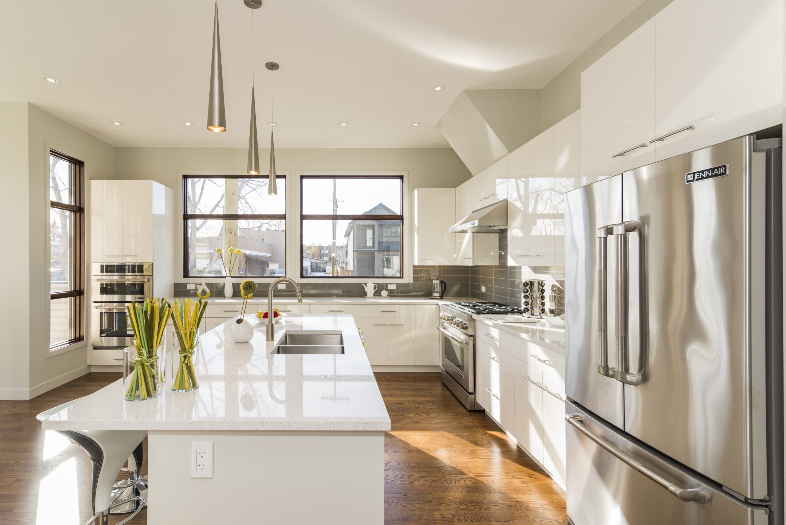 A beautiful shot of a modern house kitchen